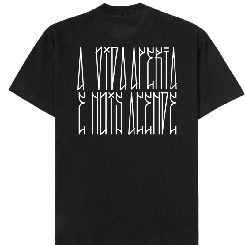 Camiseta Bombeck ( A vida aperta)